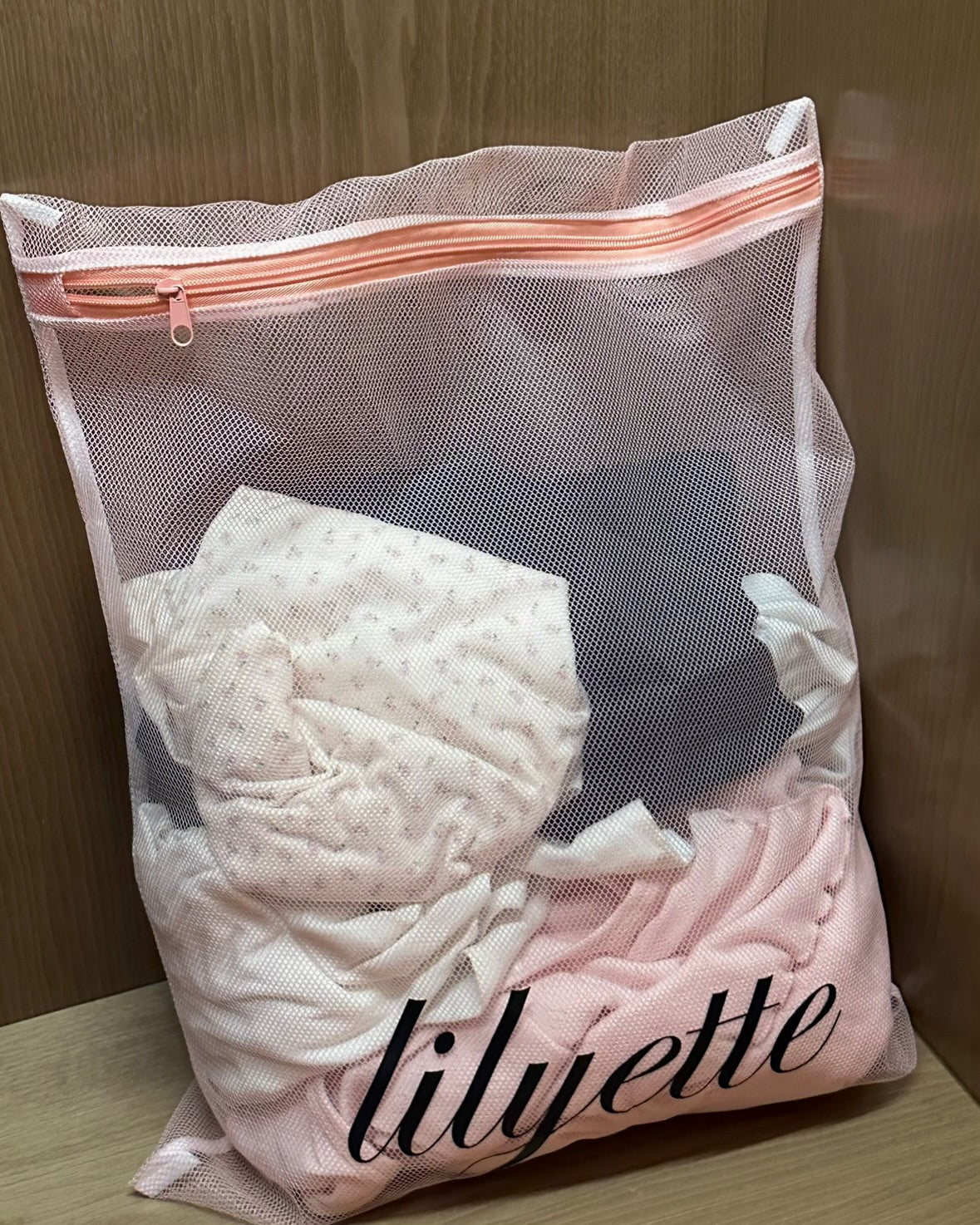 Lilyette care bag