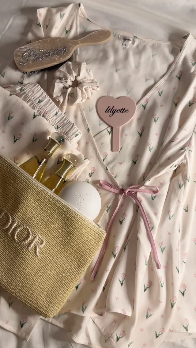 Floral wrap kimono set