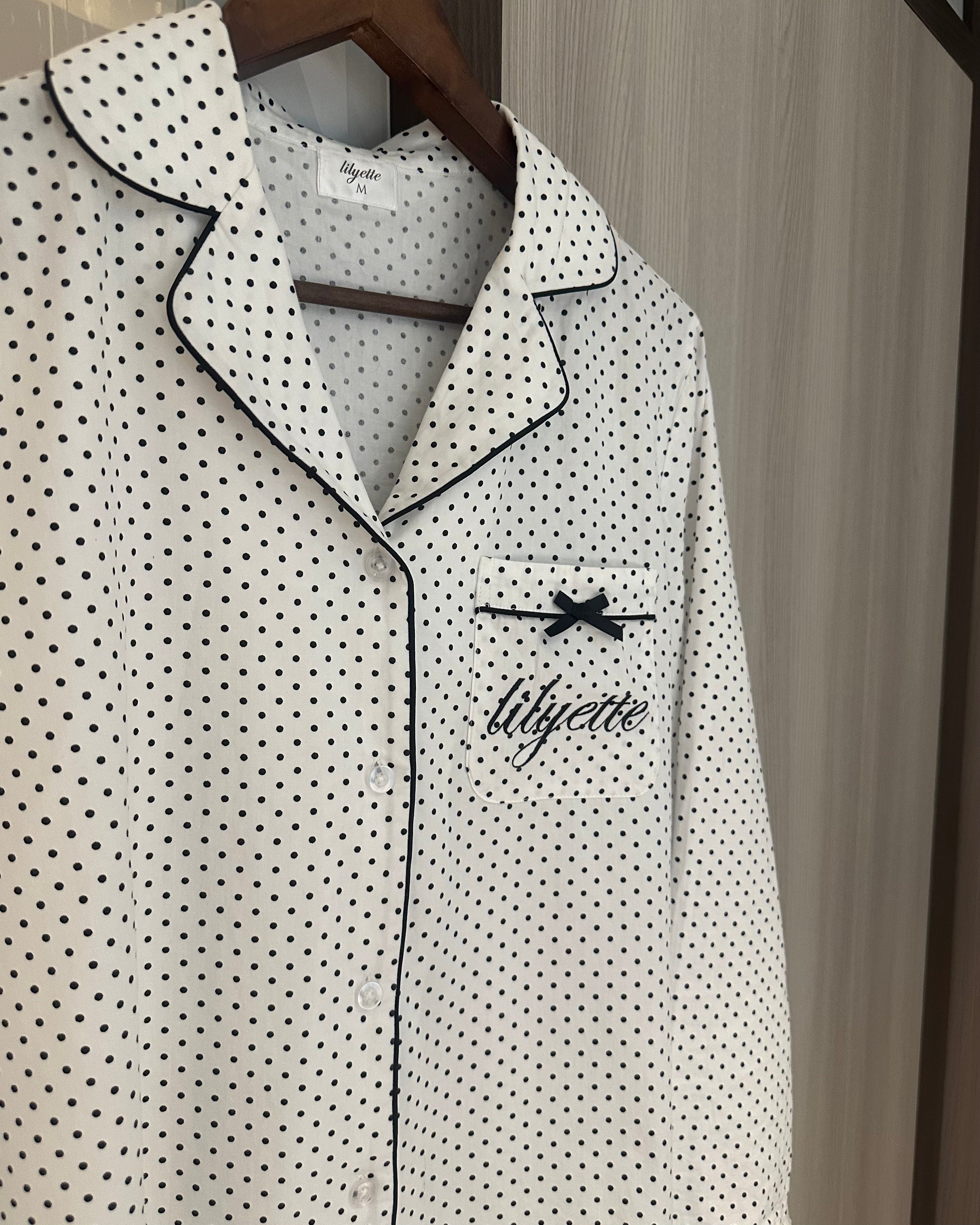 Lily Dot Set
