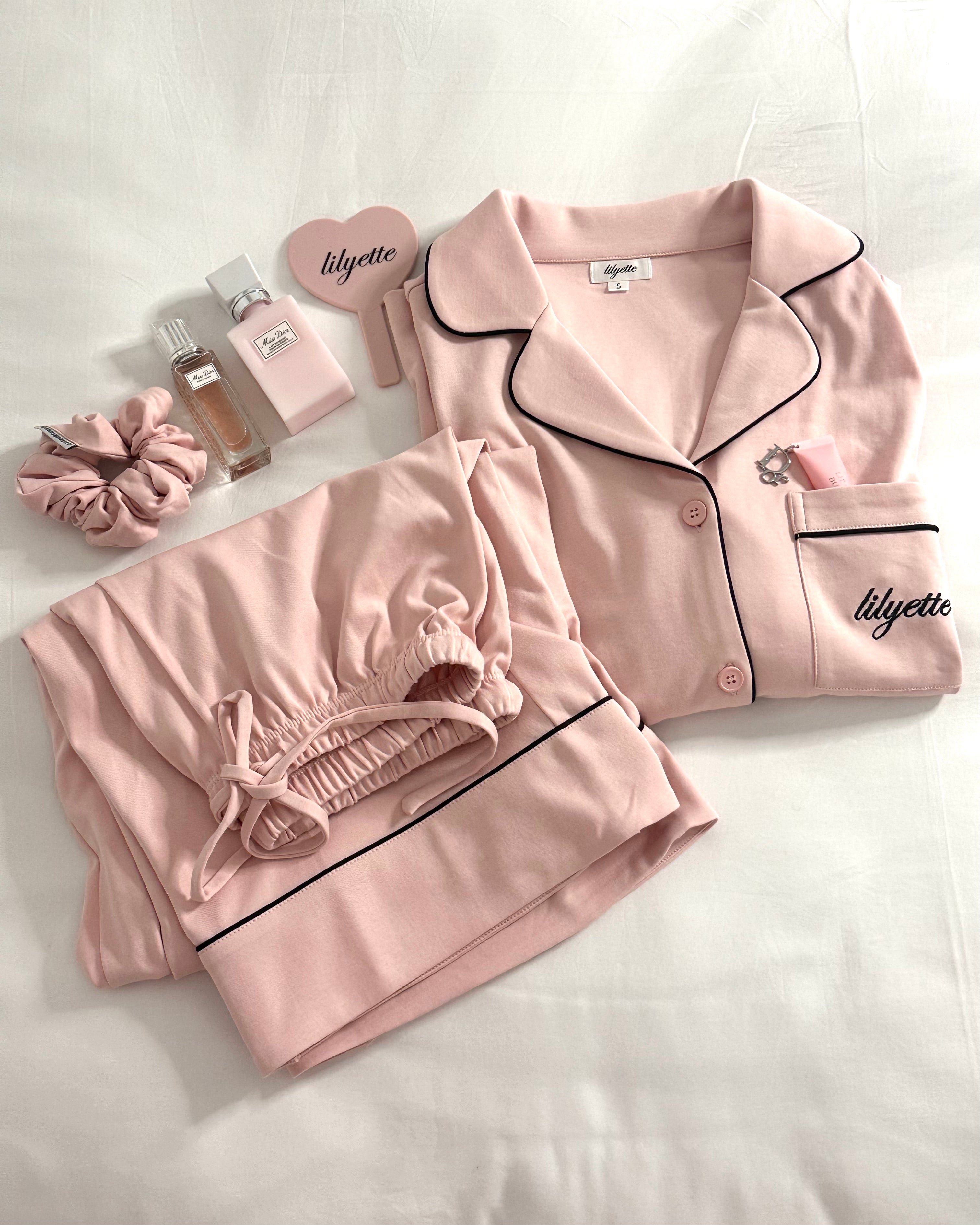 Lilyette signature set